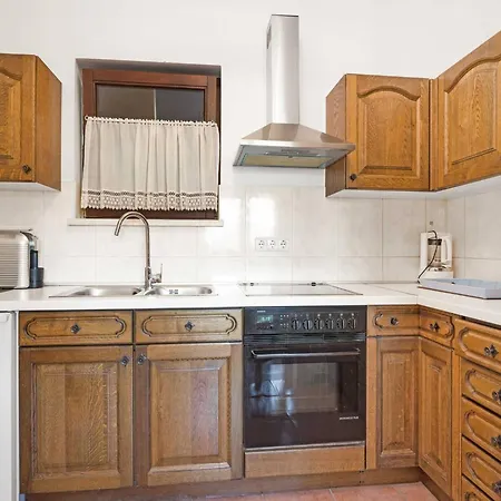 Cozy Hortenzija In Apartment Zaton (Sibenik-Knin)