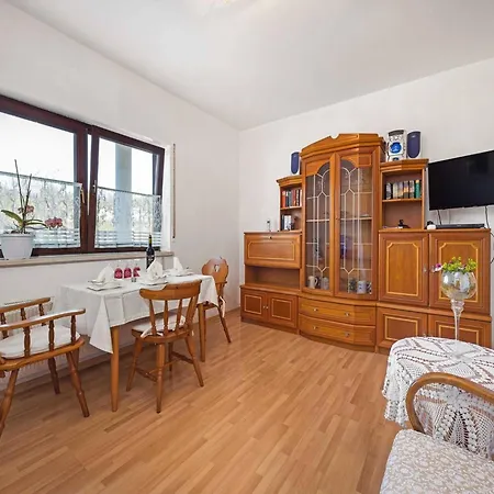 In Near Zvizda Zaton (Sibenik-Knin)