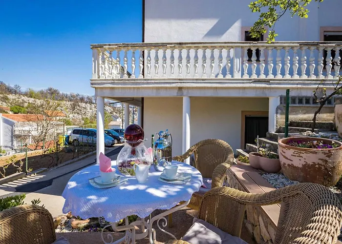 In Near Zvizda Apartamento *