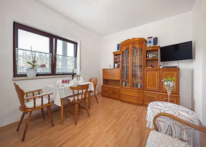 In Near Zvizda Zaton (Sibenik-Knin)